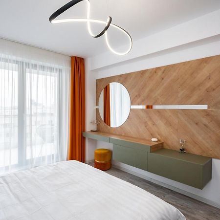 Classy Sassy - Elegant Escape In Timpuri Noi บูคาเรสต์ ภายนอก รูปภาพ